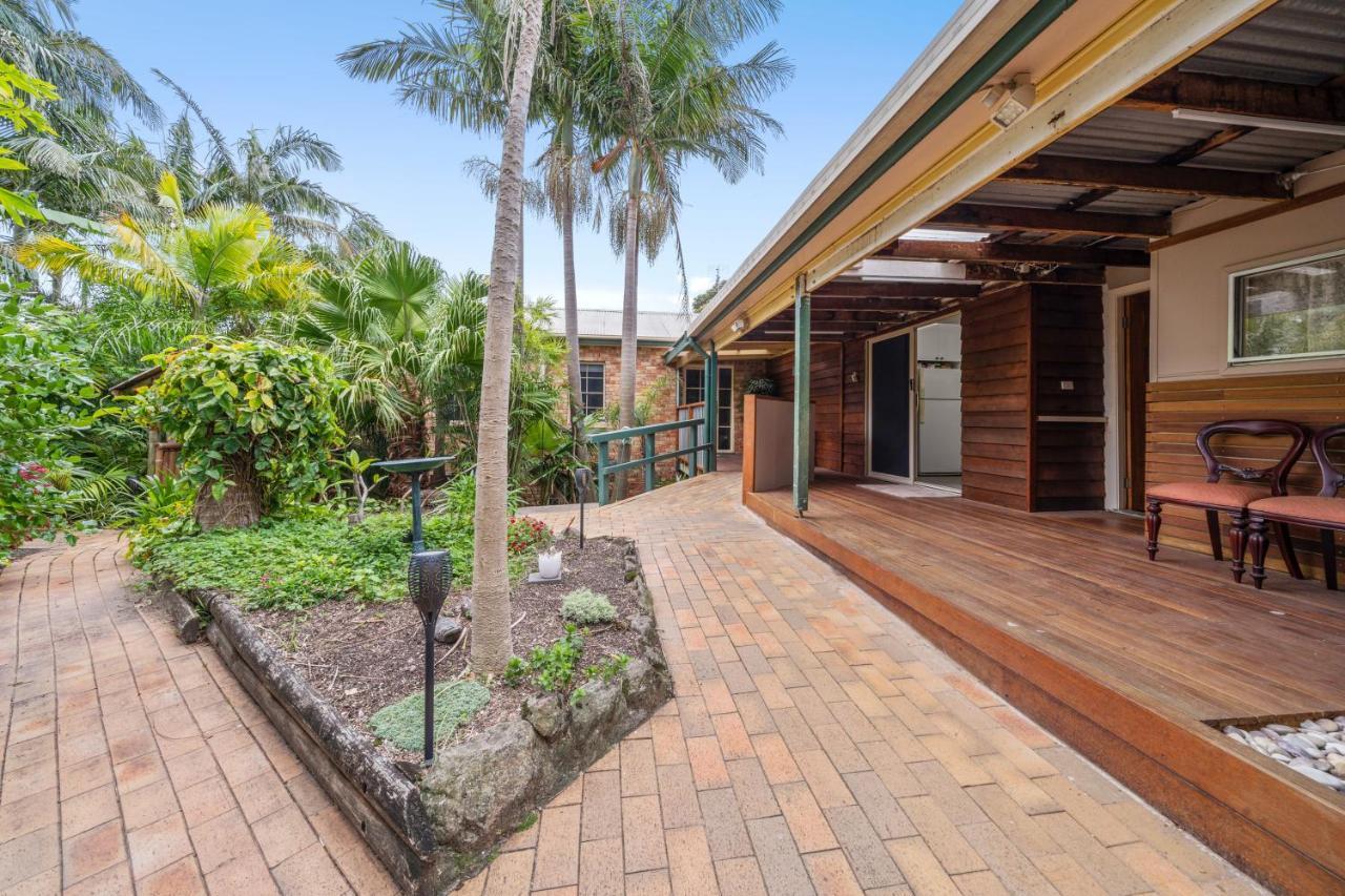 Oasis Inn Ulladulla - Welcoming Guests 18 Years And Older Kültér fotó