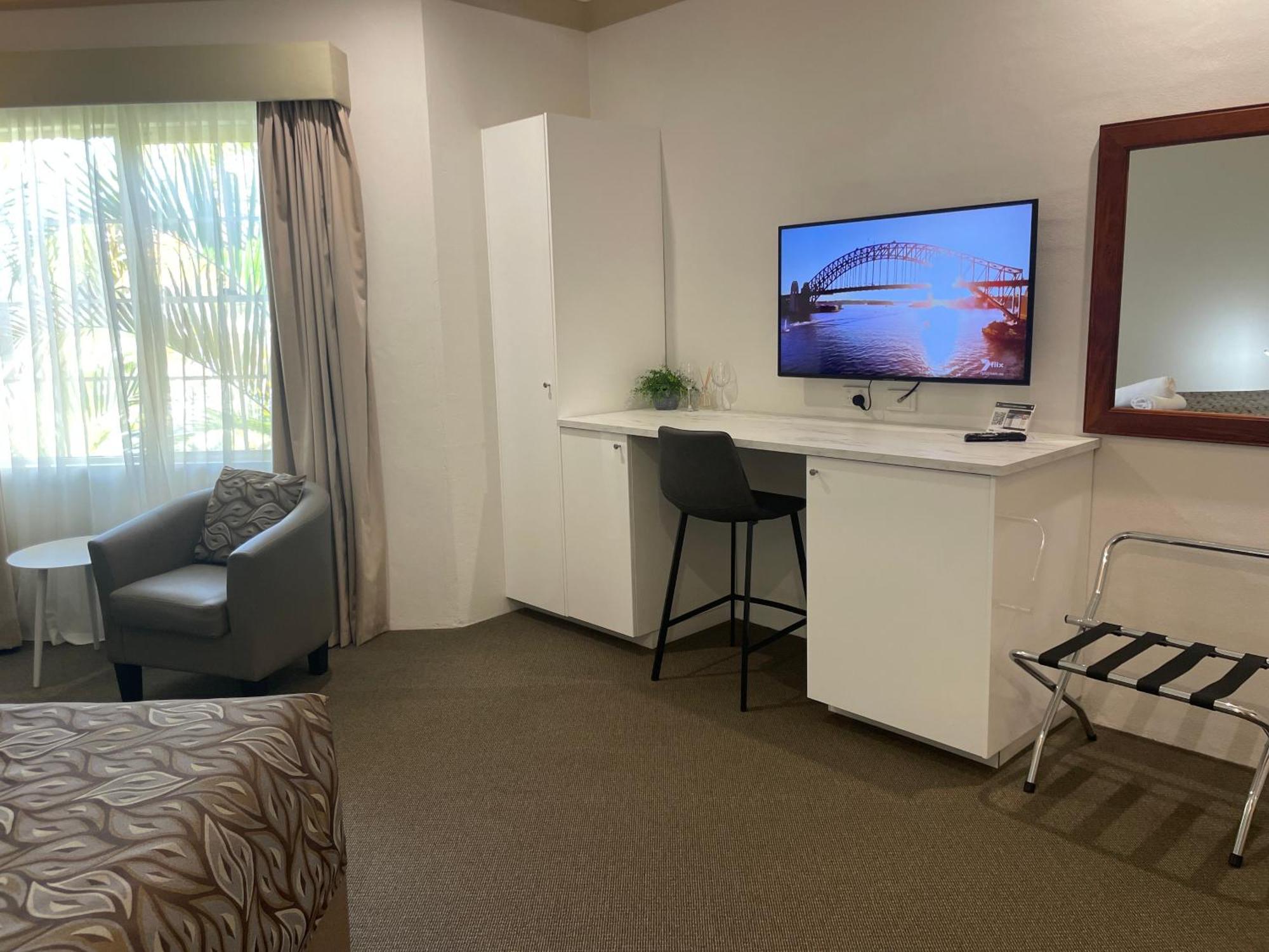 Oasis Inn Ulladulla - Welcoming Guests 18 Years And Older Kültér fotó
